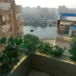 Nile View Cosy Modern Apartment